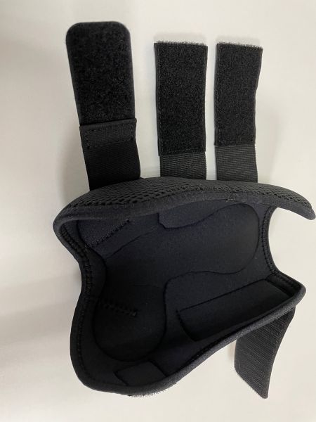 透氣壓件PAD馬護脛骨                                                                                                                                                                                                                                                                   Breathable molded Splint Boot for Horse-4.jpg